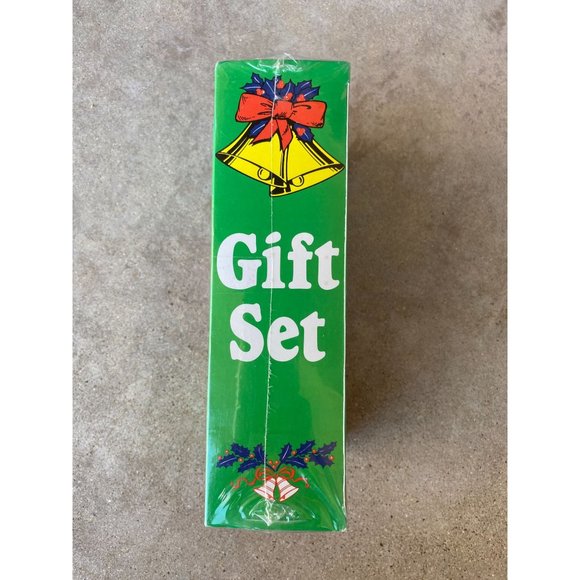 SCROOGE VHS - IT'S A WONDERFUL LIFE VHS - 2 VHS Gift Set - NIP - 1991 - Picture 3 of 6